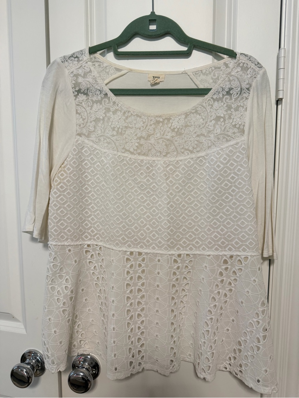 TINY Anthropologie Ivory Mixed Lace Tiered Top Sz L Boho
